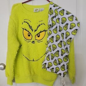 Grinch Fleece Pajama Set